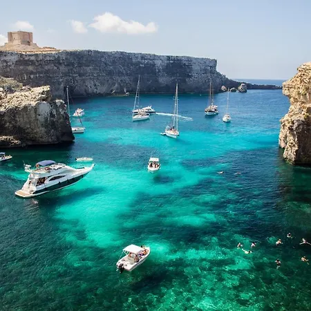 Designer's 2br - Ferries Apartamento Sliema