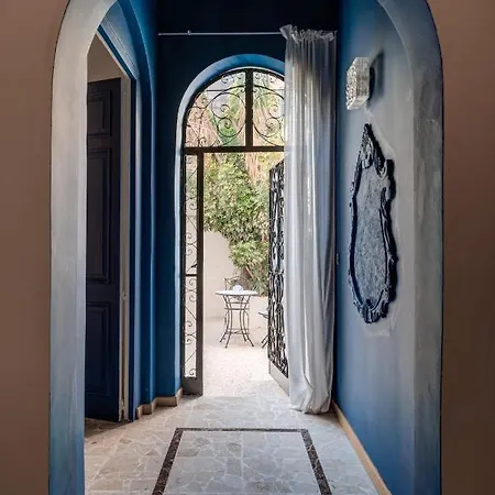 شقة Designer's 2br - Ferries *