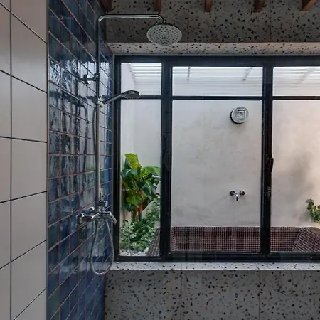 Designer's 2br - Ferries アパート スリーマ