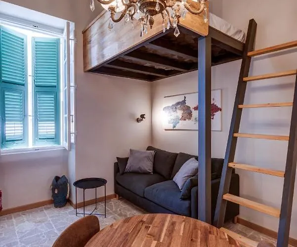 Appartamento Designer's 2br - Ferries *