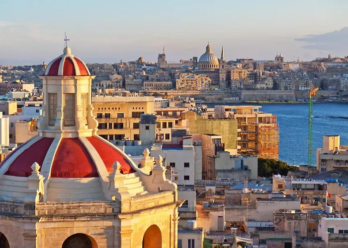 Designer's 2br - Ferries Apartament