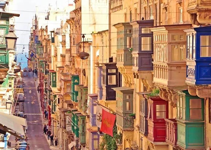 Apartamento Designer's 2br - Ferries Sliema